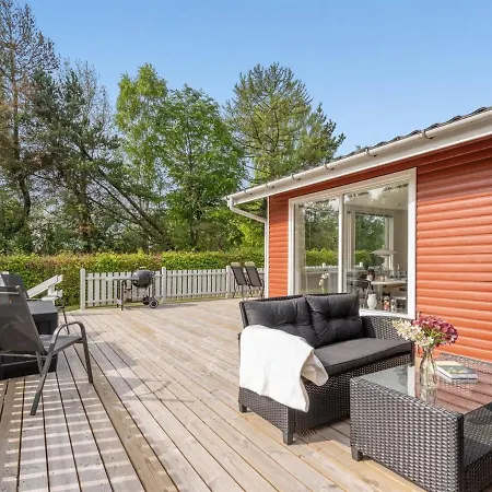 Mainio - 800m From The Sea In Ne Jutland By Interhome