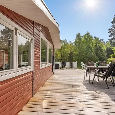 Mainio - 800m From The Sea By Interhome Feriehus Hals